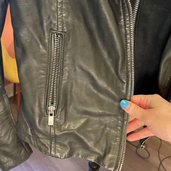 Lamarque Caroline Black Leather Jacket with sweatshirt head. Size XS Retail $700 - Picture 5 of 9